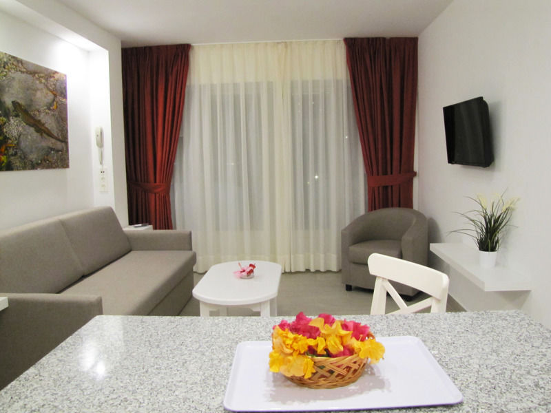 Bungalows Playa Limones Playa Blanca (Lanzarote) Exterior foto